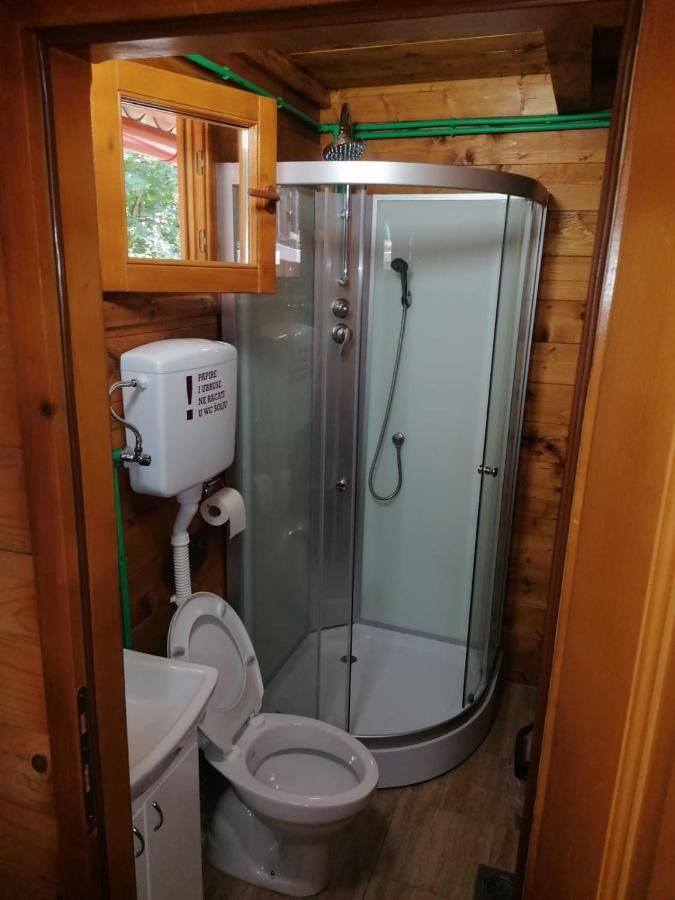 Vikendica Matovic Ovcar Banja Apartment Ngoại thất bức ảnh